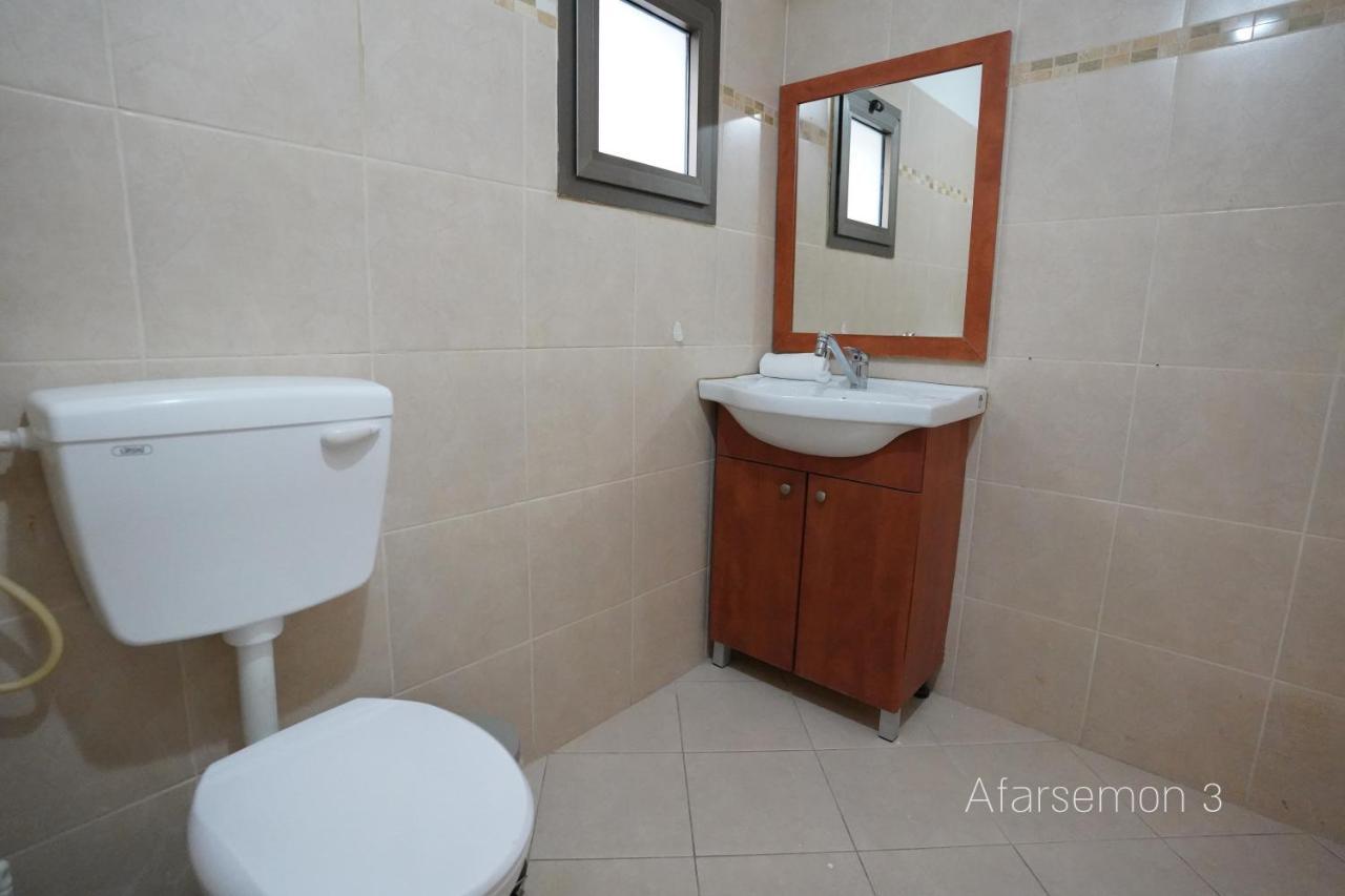 Yalarent Afarsemon Apartments With Pool - For Families & Couples เอลัต ภายนอก รูปภาพ