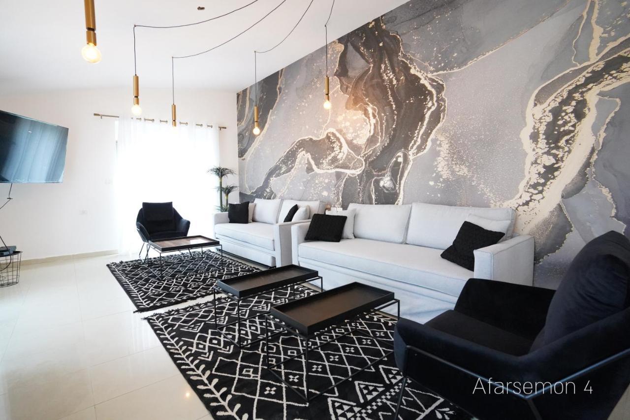 Yalarent Afarsemon Apartments With Pool - For Families & Couples เอลัต ภายนอก รูปภาพ