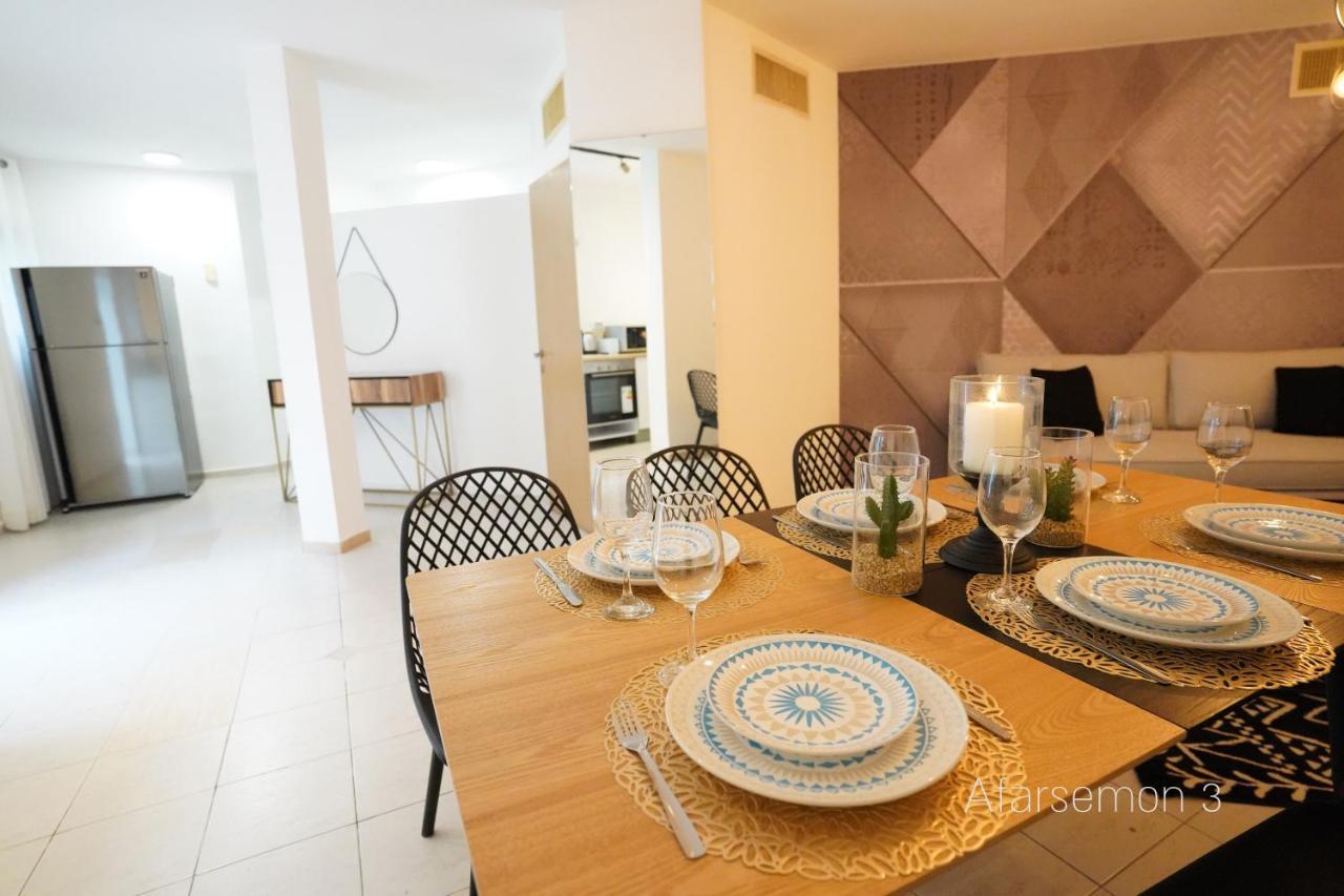 Yalarent Afarsemon Apartments With Pool - For Families & Couples เอลัต ภายนอก รูปภาพ