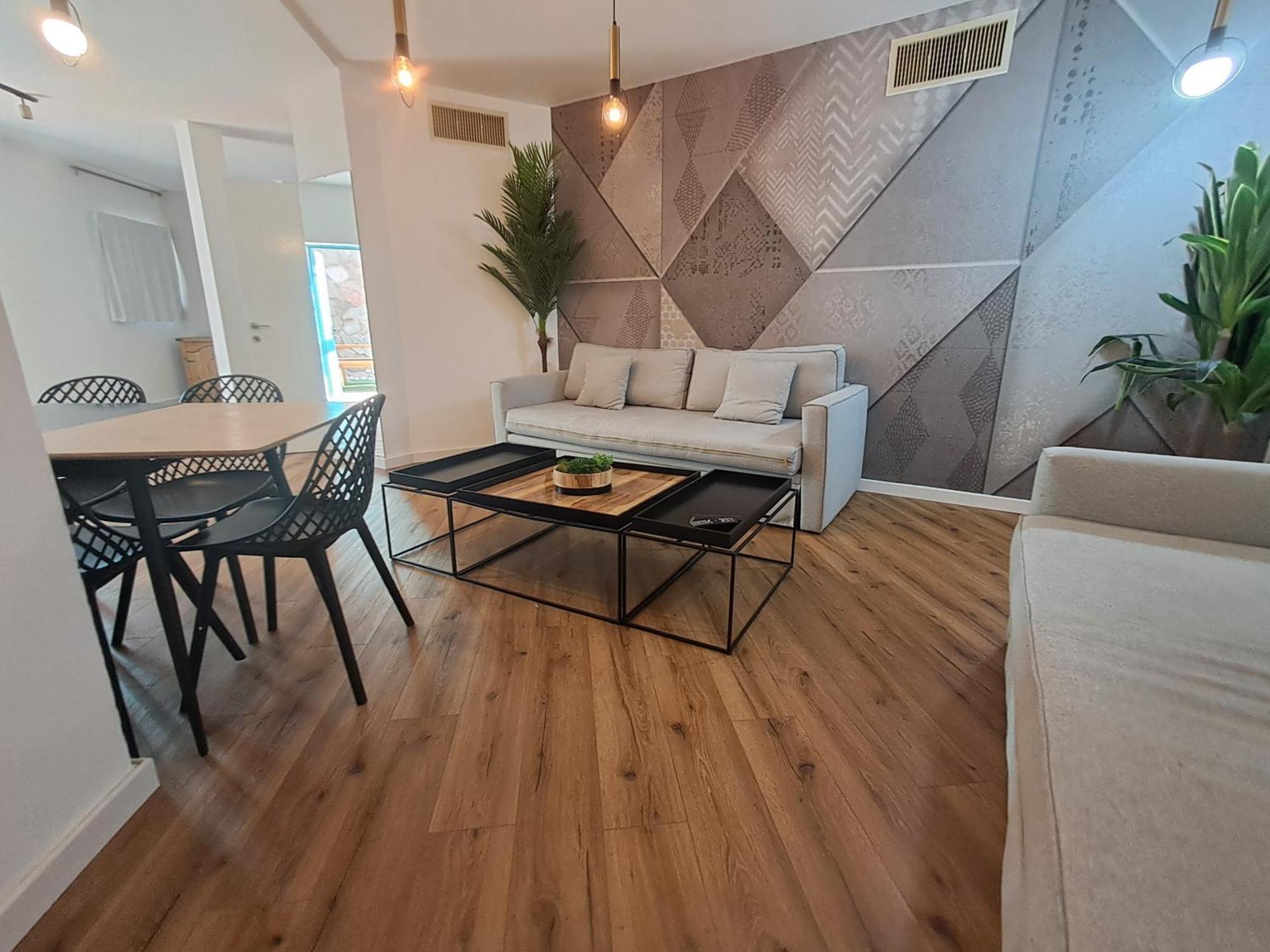 Yalarent Afarsemon Apartments With Pool - For Families & Couples เอลัต ภายนอก รูปภาพ