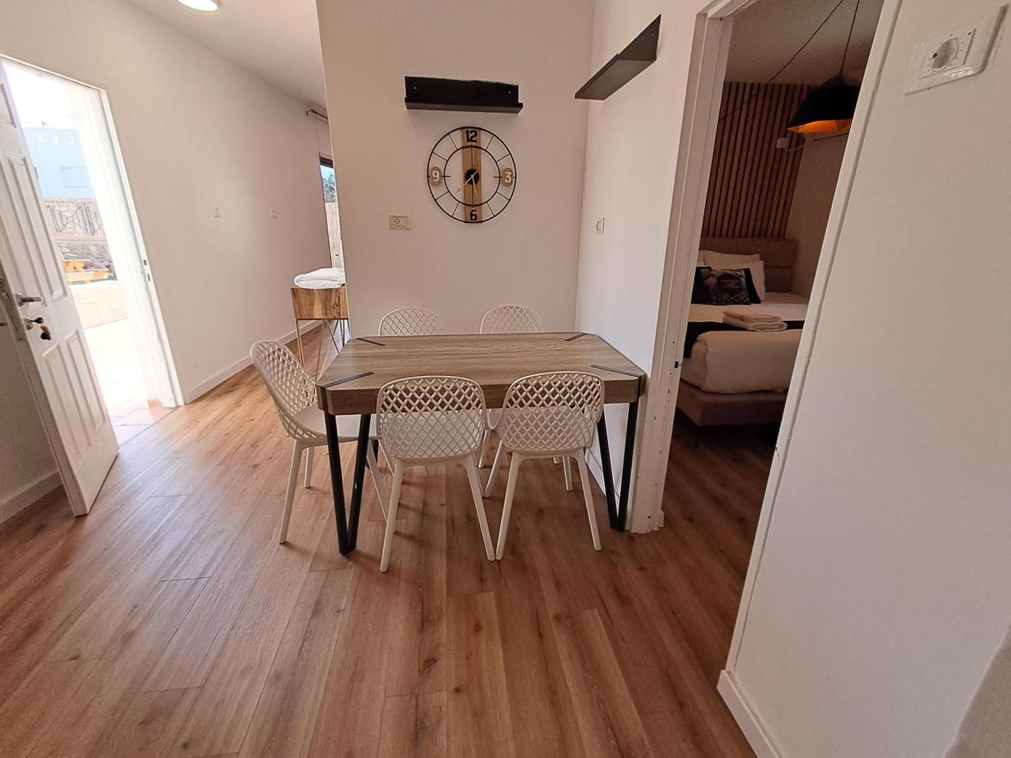 Yalarent Afarsemon Apartments With Pool - For Families & Couples เอลัต ภายนอก รูปภาพ
